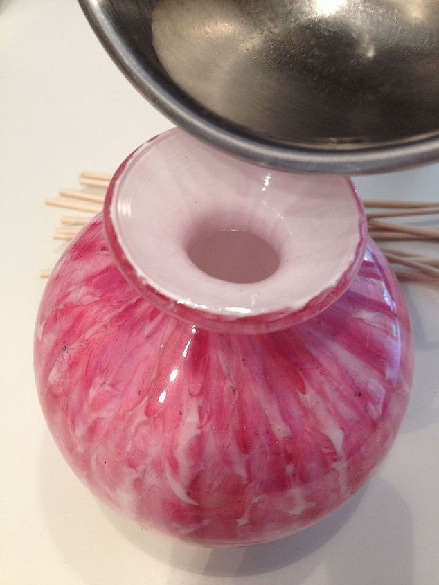 diy diffuser, cleaning tips, crafts, Pour the mixture into the jar or vase