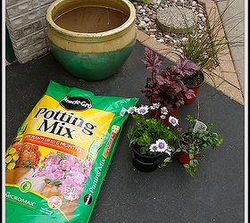 planting a planter, gardening