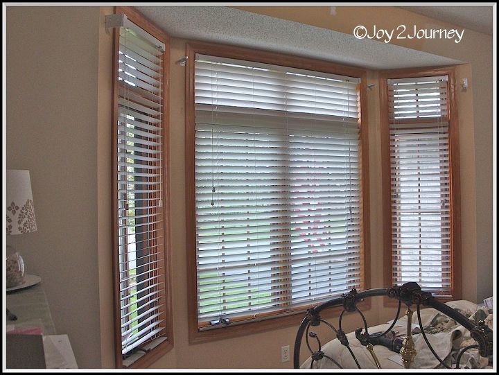 installing blinds, home decor, window treatments, windows, Two small blinds and one larger one to span the front