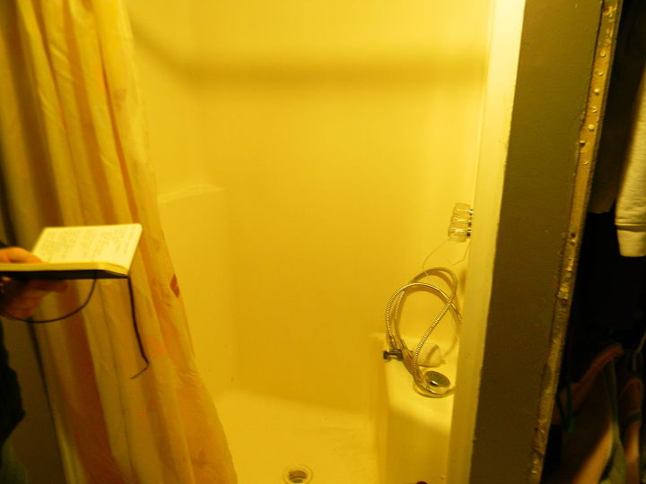 green bathroom makeover update part 1 existing conditions congrats to the see family, bathroom ideas, Old fiberglass shower