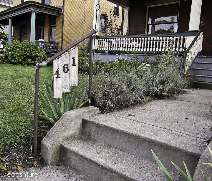 house numbers for ugly railing, curb appeal, pallet, after