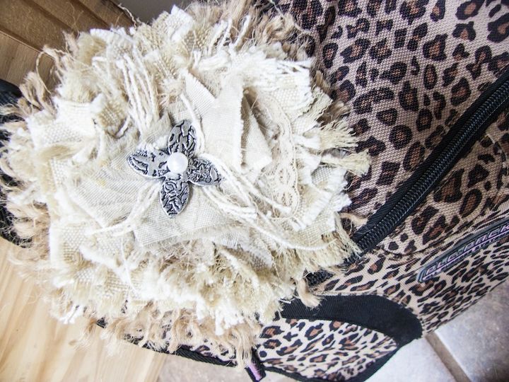 diy shabby flowers, crafts, I love this big ole shabby flower attached to my leopard bag