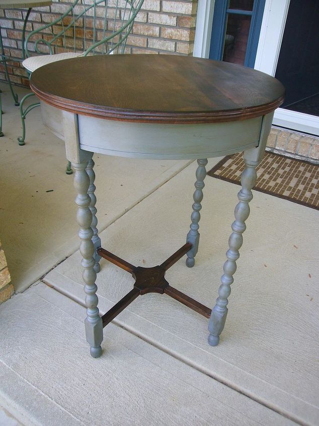 painted gray table, chalk paint, chalkboard paint, painted furniture