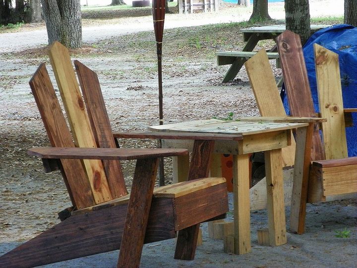 more pallet chairs, diy, painted furniture, pallet, repurposing upcycling