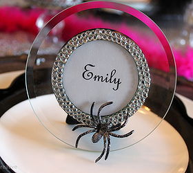 glam halloween charger plates and tablescape, crafts, halloween decorations, seasonal holiday decor