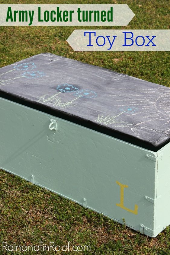 army locker turned toy chest homeright giveaway, painted furniture