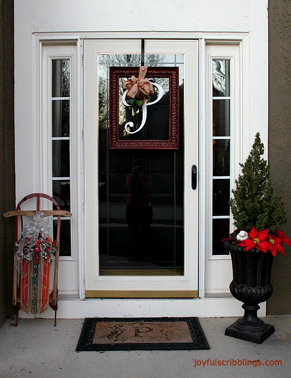 my home decorated for the holidays, christmas decorations, seasonal holiday decor, wreaths, Front porch with DIY wreath