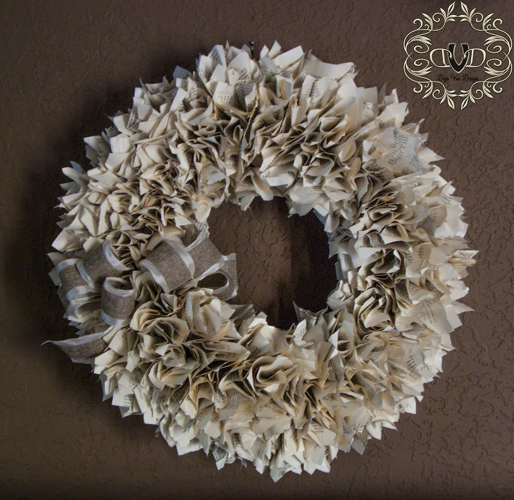 top five most popular posts of 2013, crafts, home decor, wreaths, 1 Well Read Book Wreath