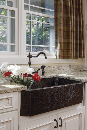 kitchen design what s in what s out, electrical, home decor, Farmhouse Sinks Are IN Do You Agree