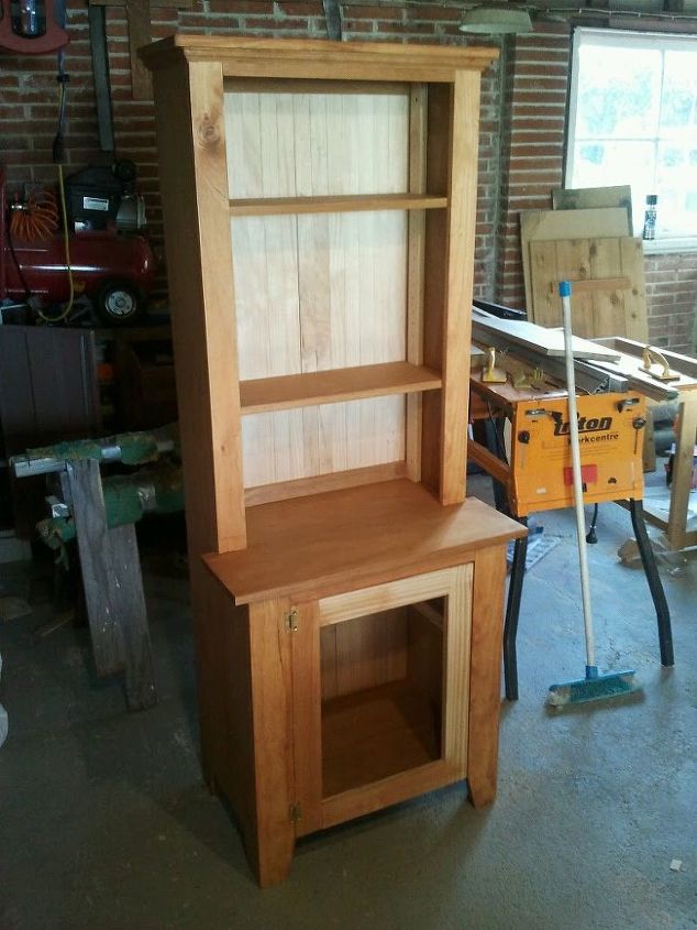 i finishec this just before christmas the hutch is made from local pine, painted furniture, woodworking projects