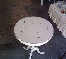 q i want to put some kind of french decopodge on this table but not sure how to go, painted furniture, shabby chic