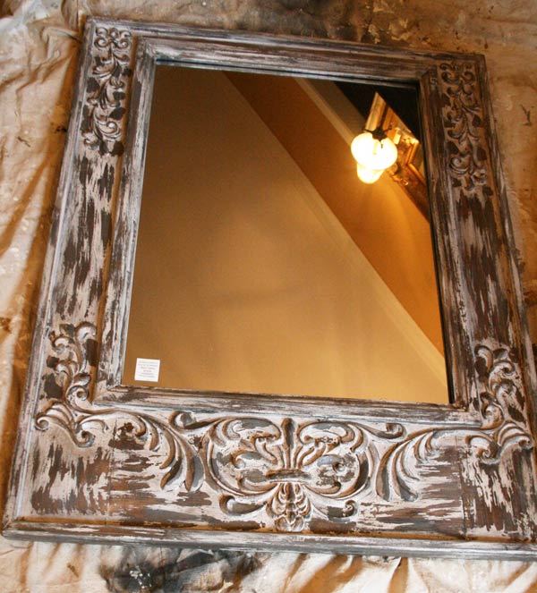 haz que los espejos de oferta sean una maravilla, Esta foto muestra el espejo tal y como estaba cuando lo compr demasiado oscuro y recargado para la habitaci n