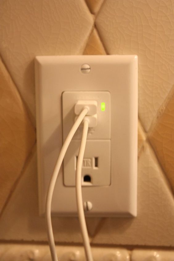 how to add a usb port to a wall outlet, electrical, This project took less than 10 minutes start to finish