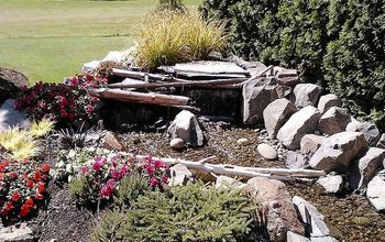 Pondless Water Features, Bubbling Rocks, Urns and More!  Littlefield Landscaping can expand your outdoor living space!