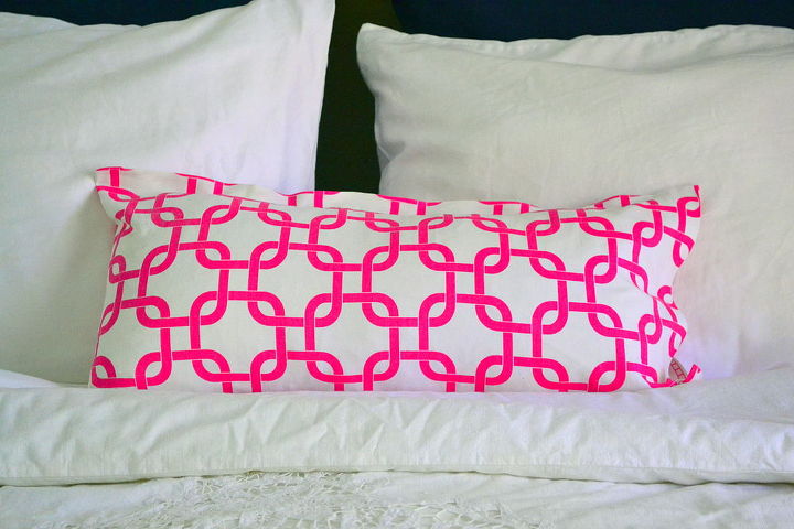 no sew pillow and easy fabric updates, crafts, reupholster