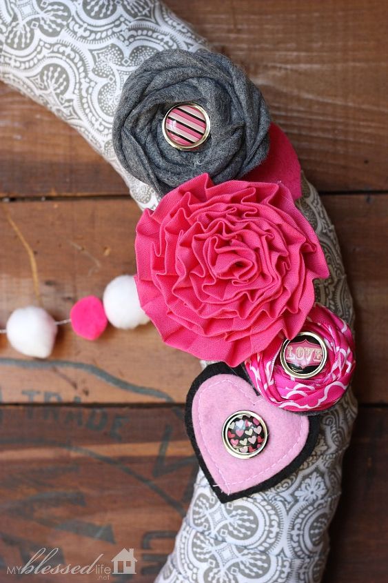 hot pink amp gray valentine s day wreath, crafts, seasonal holiday decor, valentines day ideas, wreaths