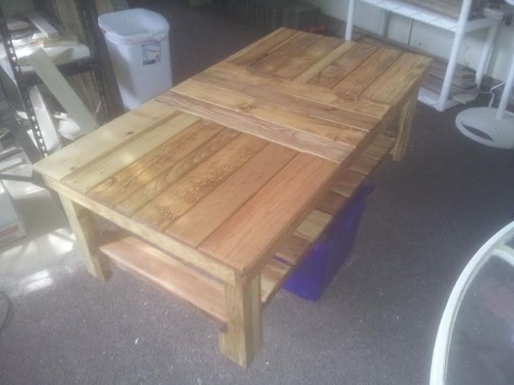 refurbished pallets skids coffee table 3 this was an order, diy, outdoor furniture, painted furniture, pallet, repurposing upcycling, woodworking projects
