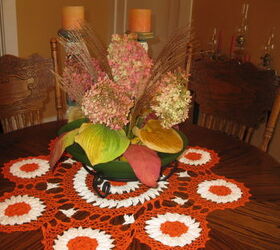 decorating with autumn colors, home decor, seasonal holiday decor