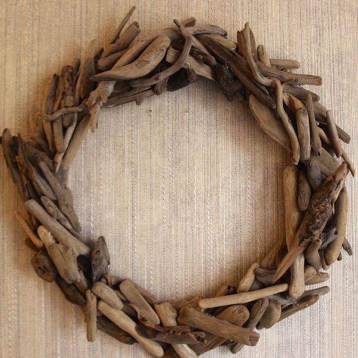 diy restoration hardware driftwood wreath tutorial, crafts, wreaths, The finished product looks great against the grass cloth wallpaper in our back entryway