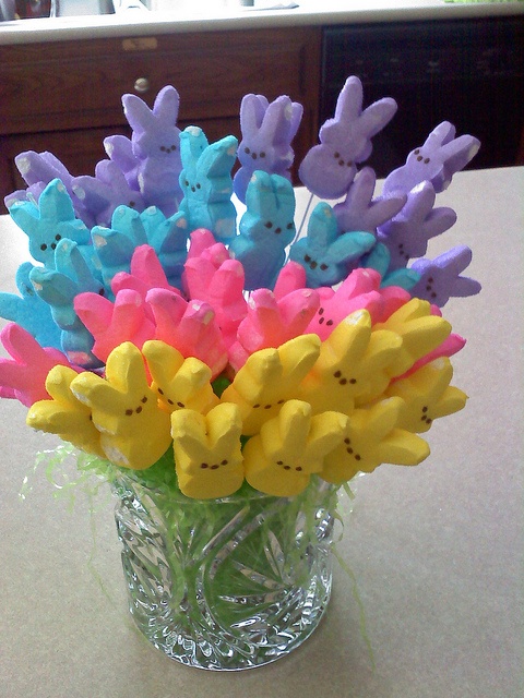 10 great ideas for easter peeps, crafts, easter decorations, seasonal holiday decor