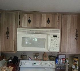 ayuda necesito sugerencias para esta cocina anticuada