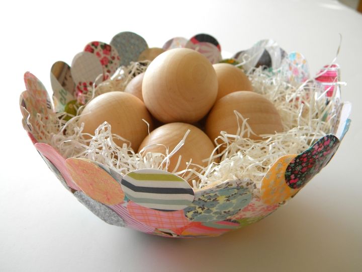 paper mache confetti bowl, crafts, decoupage, Use your bowl as a seasonal decor piece