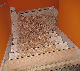 q stairs remodel, home decor, stairs, tiling, Before they used to be carpet