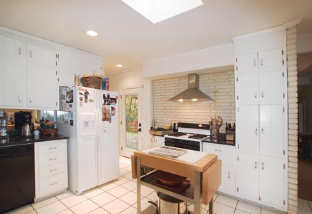 q before amp after atlanta kitchen 75k, home decor, home improvement, kitchen backsplash, kitchen design, kitchen island, C BEFORE Laundry room is behind ref