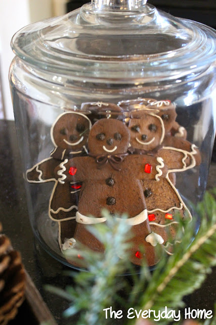 a farmhouse christmas, seasonal holiday d cor, Gingerbread cookies in a plain glass canister