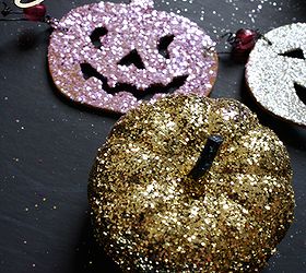 halloween glitter pumpkins, crafts, halloween decorations, seasonal holiday decor, All over glitter