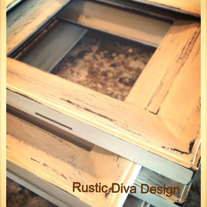 white frames, chalk paint, crafts, painting, repurposing upcycling