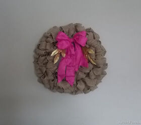 valentine day vignettes, seasonal holiday d cor, valentines day ideas, wreaths, My burlap wreath