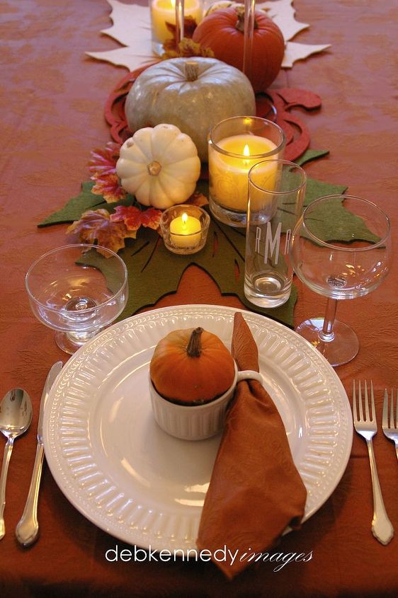 spice up your holiday table decor, seasonal holiday d cor, thanksgiving decorations, Spicy colors like cinnamon allspice and persimmon brighten and warm this Thanksgiving tablescape designed by Debi Ward Kennedy of HOMEWARDfoundDecor com