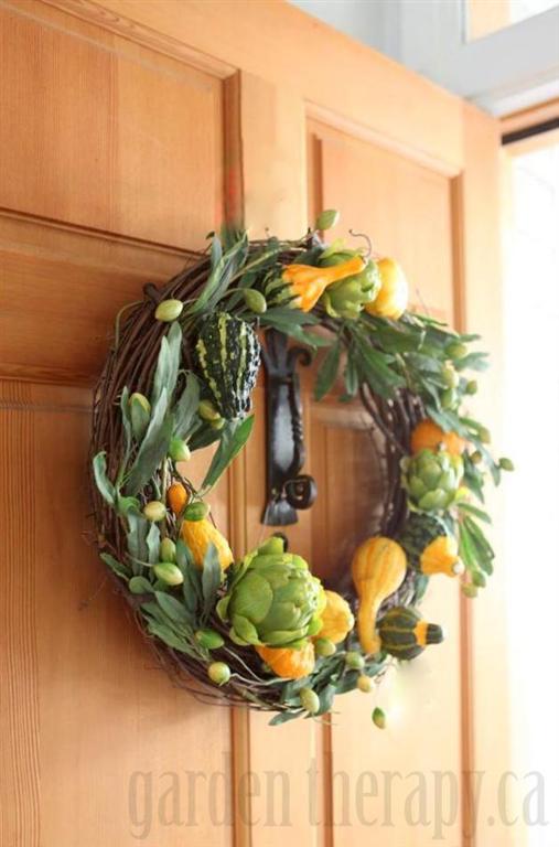 fall harvest wreath with fresh ornamental gourds, crafts, doors, seasonal holiday decor, thanksgiving decorations, wreaths