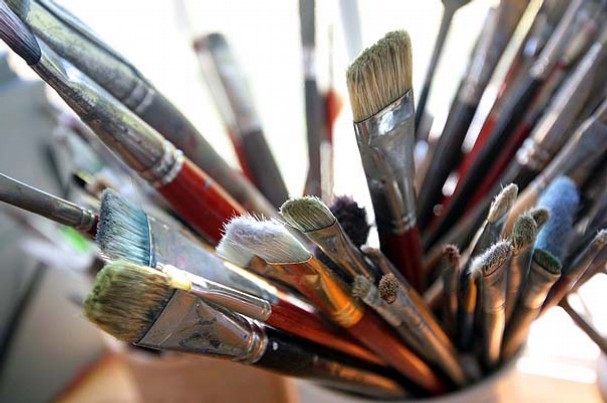 19 things every crafter should have, crafts, Sponge brushes large and small art brushes rollers a good painting the house type brush and even eye shadow brushes The right brush for the right job See all 19 here