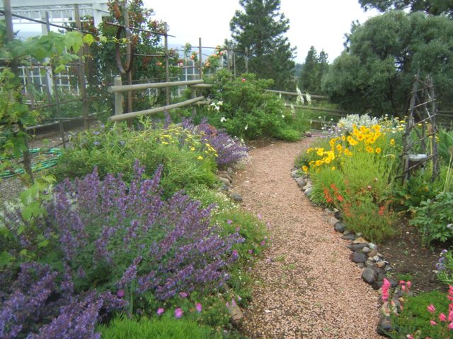 12 passeios encantadores pelo jardim, O belo jardim da Sensible Gardening