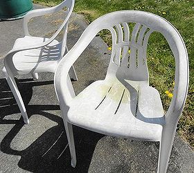 white rubbermaid chairs set of four painted given a custom look, painted furniture, These chairs started out really ugly I washed them not that it looks like it and then cleaned them with vinegar to cut any grease to help the paint adhere to the surface