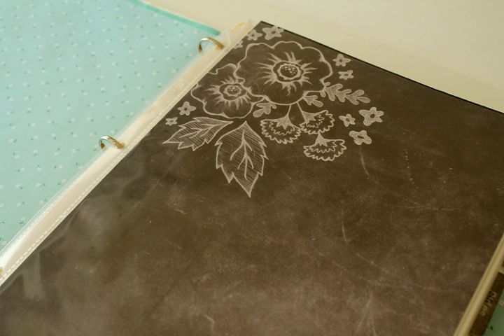 organize your old recipe clippings, organizing, The binder opens to a cover page of pretty chalkboard paper