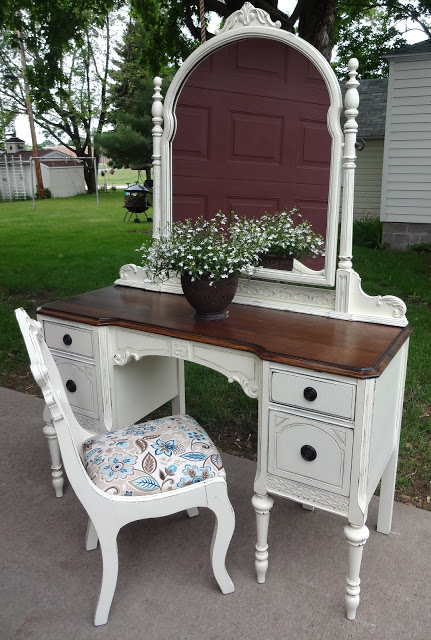 antique vanity refinished in french vanilla, painted furniture, Voila I also found this sweet little chair to go with