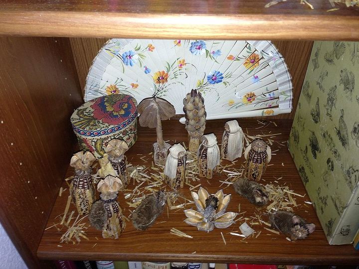 creches from around the world, seasonal holiday d cor, Seed pod creche from Honduras