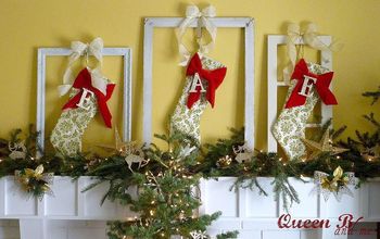 Queen B Christmas: Hang Your Stockings in an old frame