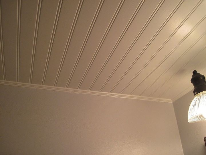 refazer o banheiro, Eu amo o telhado agora Ele pintou antes e depois de se levantar Muita tinta branca