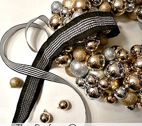 5 steps to get the perfect ornament wreath, crafts, seasonal holiday decor, wreaths