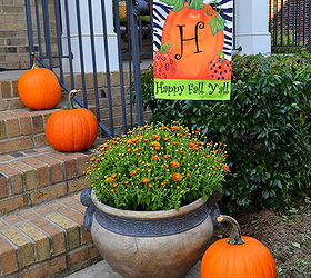 fall on my front porch, patriotic decor ideas, seasonal holiday d cor, wreaths, Happy Fall Y all
