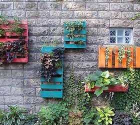 make a pallet garden in 7 easy steps