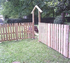 pallet fence, fences, outdoor living, pallet, repurposing upcycling