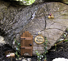 a pixie dusted stump, container gardening, gardening, seasonal holiday d cor, phase 4 fairy adds treaseures to her homestead