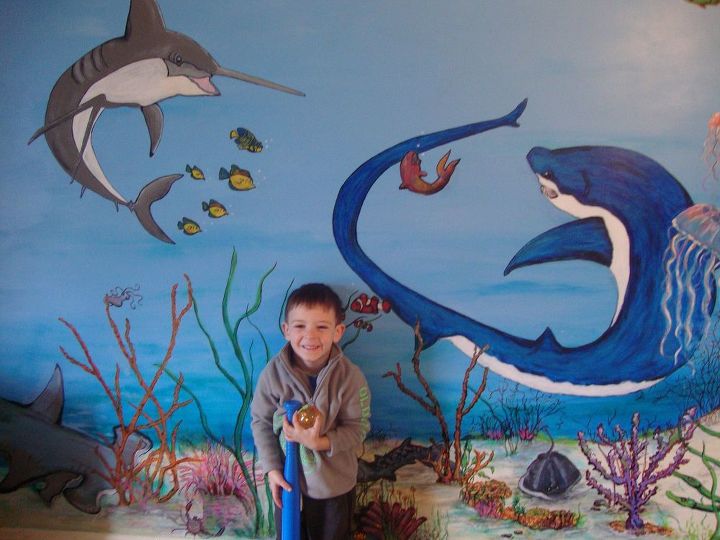 underwater mural, bedroom ideas, painting, That s happy Gavin and his new friends