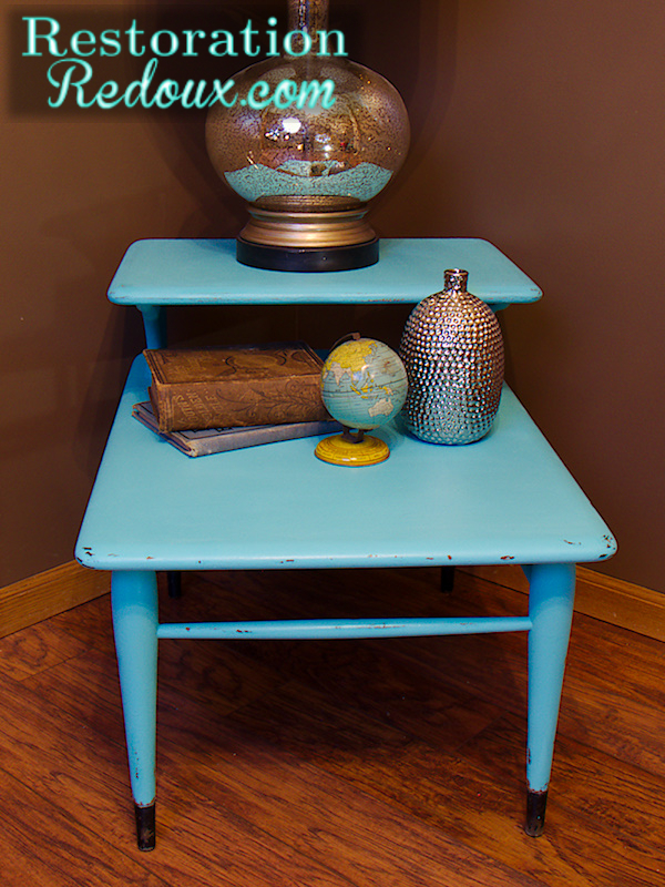 vintage turquoise sidetable, painted furniture