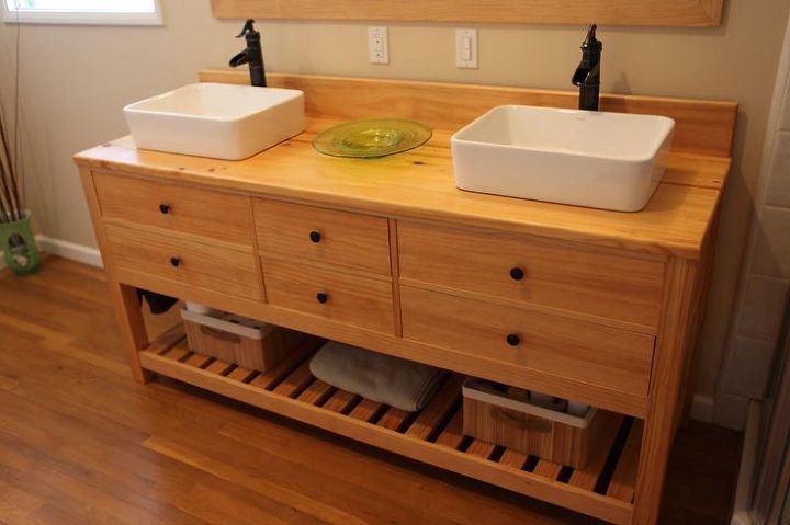 reclaimed wood bathroom vanity